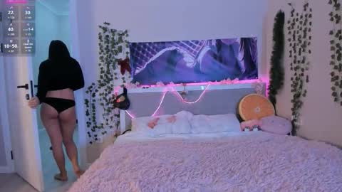 Maya online show from 5, 12, 2025