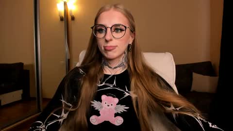 Julia online show from 21, 4, 2026