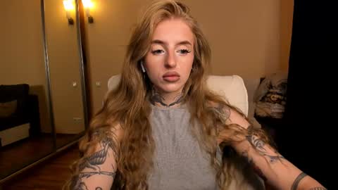 Julia online show from 8, 7, 2026
