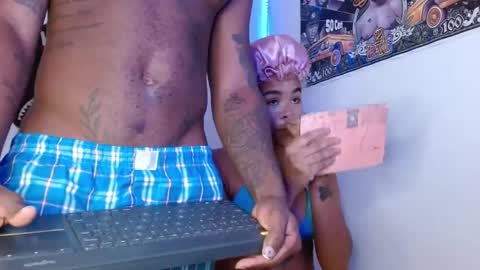 Snapshot of harley_quinnn111 chatting on 17, 5, 2026 harley_quinnn111 online show from 17, 5, 2026
