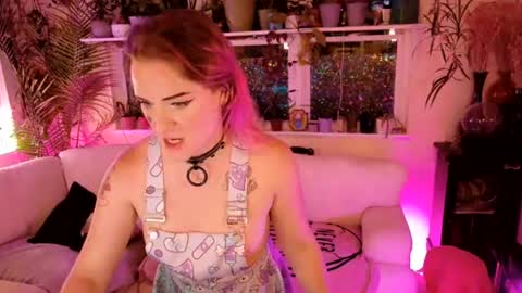 Harley Lockhart online show from 13, 7, 2026