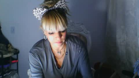 Snapshot of harly_queen77 chatting on 29, 5, 2026 Harly online show from 29, 5, 2026