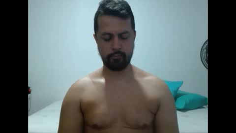 Snapshot of harry_goldenmillerx10fun chatting on 18, 11, 2025 Harry online show from 18, 11, 2025