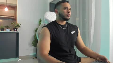 Harry Zandes online show from 8, 1, 2025