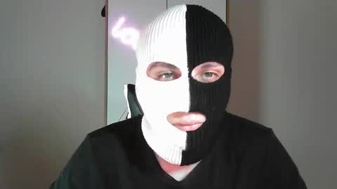 Two-Face online show from 30, 3, 2026