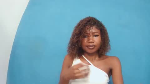 Snapshot of hasleyinah chatting on 24, 5, 2026 hasleyinah online show from 24, 5, 2026