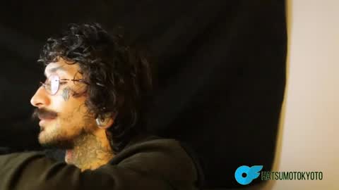 More content   2   online show from 23, 1, 2025