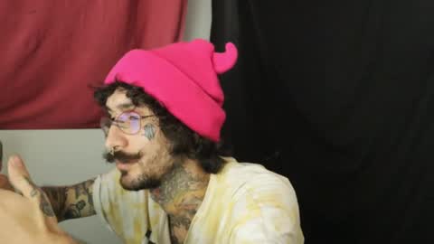 More content   2   online show from 1, 2, 2025