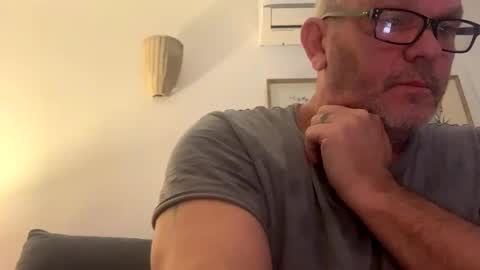 Snapshot of hawks2113 chatting on 7, 1, 2025 hawks2113 online show from 7, 1, 2025