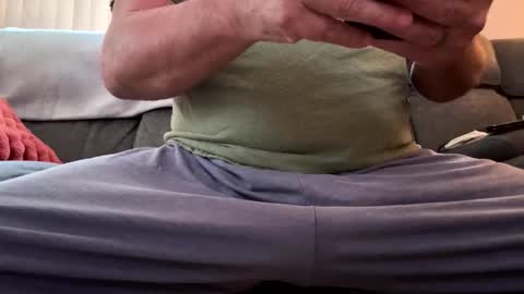 Snapshot of hawks2113 chatting on 5, 11, 2025 hawks2113 online show from 5, 11, 2025