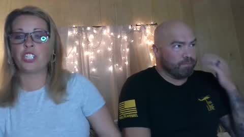 hawktuahgwakgwakmom online show from 16, 12, 2024