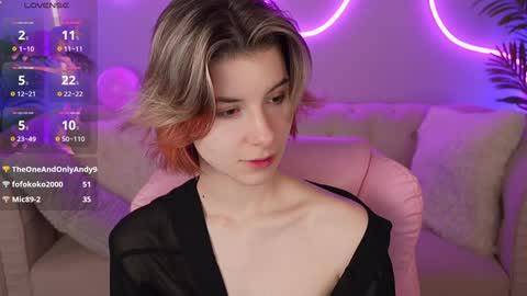 haylaamber online show from 2, 12, 2024