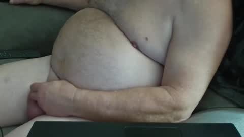 Snapshot of haysay722354422 chatting on 13, 4, 2026 haysay722354422 online show from 13, 4, 2026
