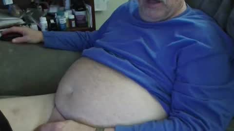 Snapshot of haysay722354422 chatting on 27, 4, 2026 haysay722354422 online show from 27, 4, 2026