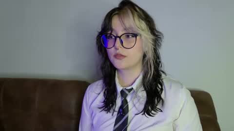 Snapshot of hazelbrownn23 chatting on 28, 5, 2026 Hazel Brown online show from 28, 5, 2026