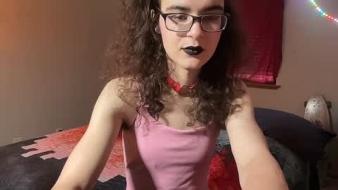 Hazel online show from 22, 6, 2026