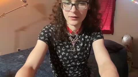 Hazel online show from 3, 7, 2026