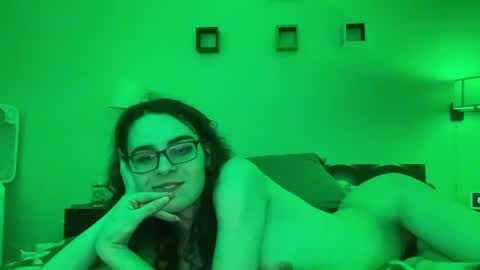 Hazel online show from 23, 7, 2026