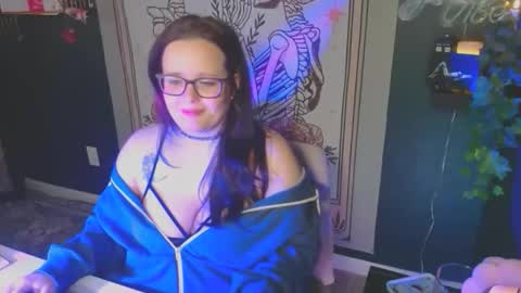 Snapshot of hazeyviolet333 chatting on 27, 3, 2026 HazeyViolet333 online show from 27, 3, 2026