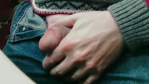 Snapshot of hdmaturecutcock chatting on 6, 3, 2025 Eddy online show from 6, 3, 2025