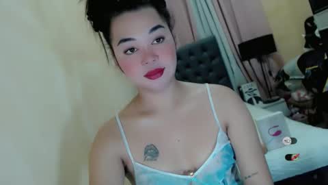 Snapshot of heatmusex_ chatting on 27, 4, 2026 Kylene3 online show from 27, 4, 2026