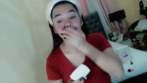 Snapshot of heatmusex_ chatting on 19, 5, 2026 Kylene3 online show from 19, 5, 2026