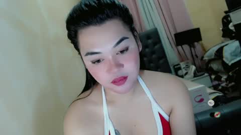 Snapshot of heatmusex_ chatting on 22, 6, 2026 Kylene3 online show from 22, 6, 2026