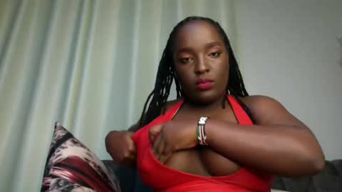 Snapshot of heaven_122 chatting on 8, 6, 2026 Angel online show from 8, 6, 2026