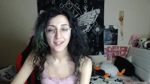 Snapshot of heavenlycreature chatting on 11, 3, 2025 Diana online show from 11, 3, 2025