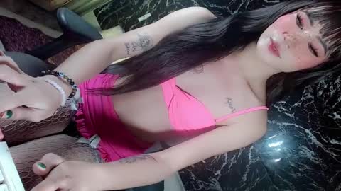 Snapshot of heavenlycum69_mickey chatting on 17, 5, 2026 Mickey online show from 17, 5, 2026