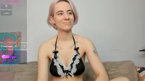Snapshot of heavenmoth chatting on 3, 8, 2026 heavenmoth online show from 3, 8, 2026