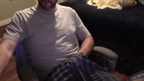 Snapshot of heavilyhung chatting on 7, 7, 2026 John online show from 7, 7, 2026