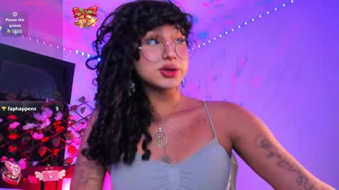 Snapshot of heka_prudence chatting on 8, 2, 2025 Heka Prudence online show from 8, 2, 2025