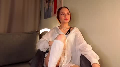 Snapshot of helemjohnson chatting on 30, 5, 2026 im Alis im new here dont be rude online show from 30, 5, 2026