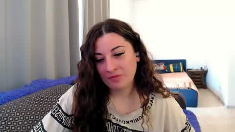 Snapshot of helen_adams_ chatting on 2, 6, 2026 helen_adams_ online show from 2, 6, 2026