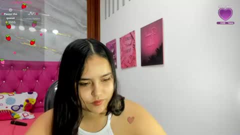 Snapshot of helen_russoo chatting on 10, 7, 2026 Helen online show from 10, 7, 2026