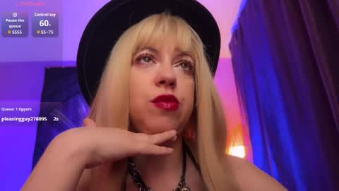 Helena online show from 19, 4, 2026