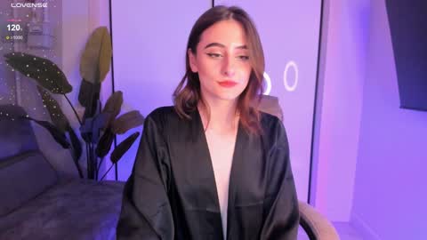 Snapshot of helena_lorente chatting on 9, 12, 2024 Helen online show from 9, 12, 2024