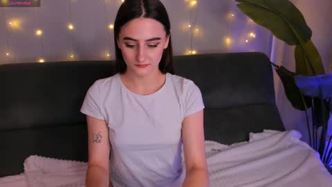 Snapshot of helena_lorente chatting on 22, 12, 2024 Helen online show from 22, 12, 2024