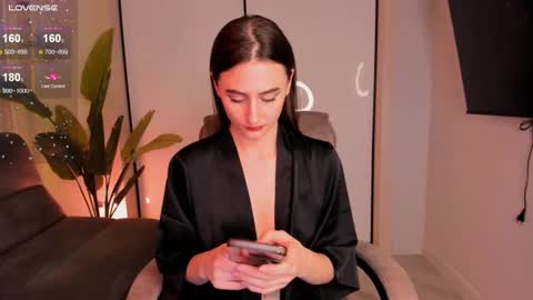 Snapshot of helena_lorente chatting on 22, 1, 2025 Helen online show from 22, 1, 2025