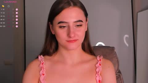 Snapshot of helena_lorente chatting on 11, 10, 2025 Helen online show from 11, 10, 2025