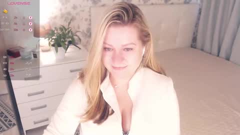 Helena Bonham online show from 1, 3, 2025