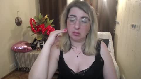 helenenigma online show from 20, 2, 2025