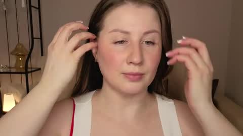 Snapshot of helens_lov chatting on 25, 4, 2026 Helen online show from 25, 4, 2026