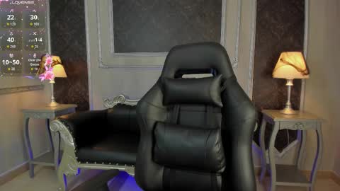 Helen or Hells online show from 16, 10, 2025