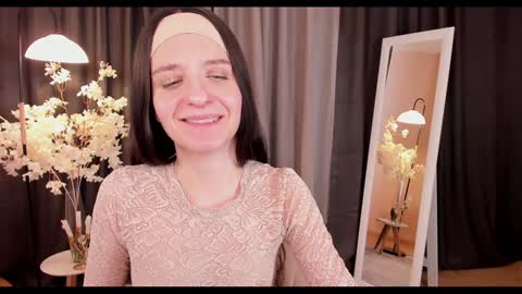 Helen online show from 5, 2, 2025