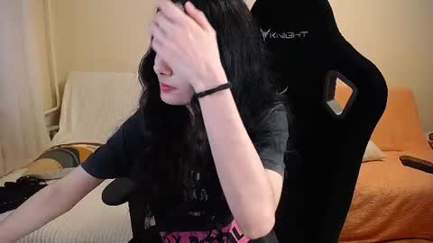 Helen online show from 27, 7, 2026