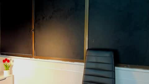 Snapshot of hellanddante_ chatting on 18, 2, 2026 H E L L AND D A N T E online show from 18, 2, 2026