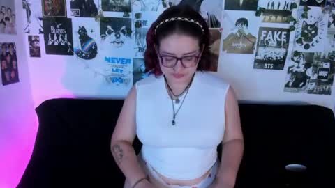 Snapshot of hellen21rose chatting on 11, 6, 2026 hellen online show from 11, 6, 2026