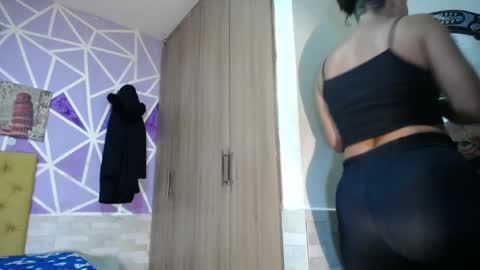 hellen maya online show from 18, 5, 2026